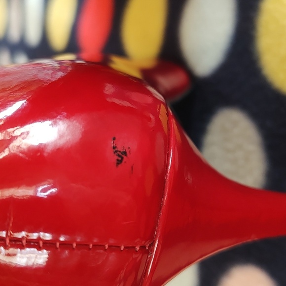RED PATENT LEATHER HEELS GOLD TOE TIP MADE IN BRAZIL Size 5. - Picture 10 of 11